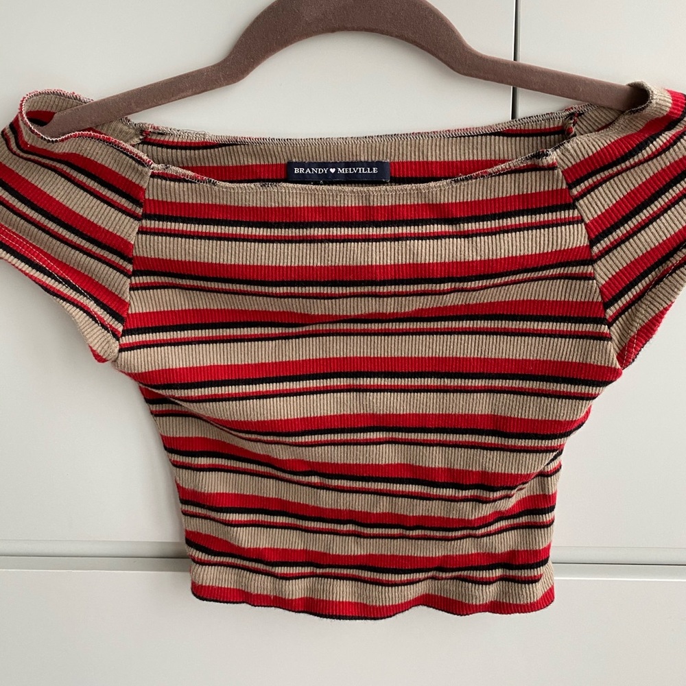 brandy melville tee